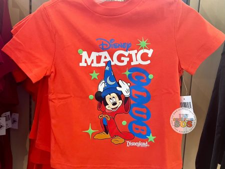 DLR - Fantasia Mickey Sorcerer s Apprentice “Disneyland Resort” Disney Magic Club Orange T-Shirt (Youth) Online Sale