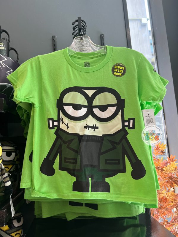 Universal Studios - Minion Monsters - Monster Bob Glows-in-the-Dark Lime T-shirt (Youth) Hot on Sale