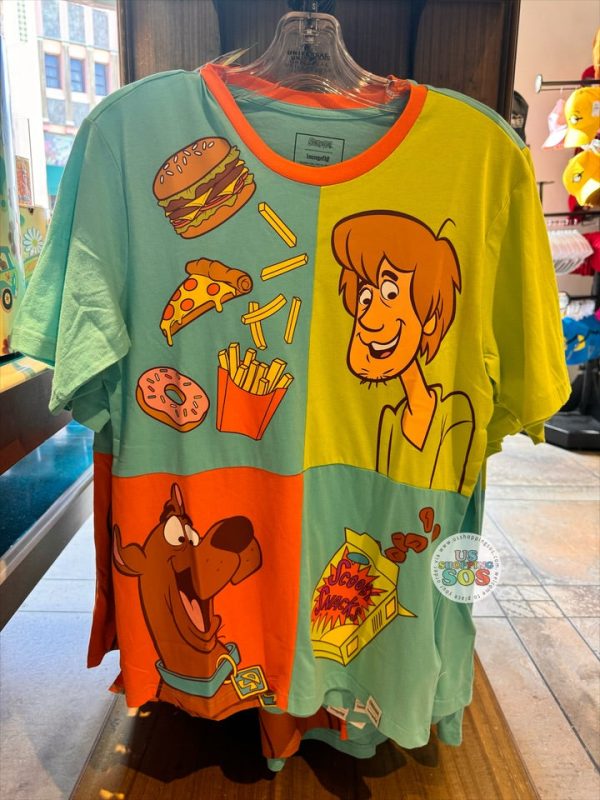 Universal Studios - Scooby-Doo! - Loungefly Snacks Munchies T-shirt For Sale