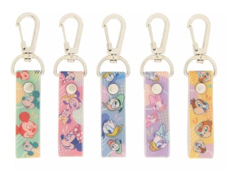 TDR - Mickey & Friends Keychains Set (Release Date: July 18, 2024) Supply