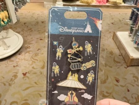 HKDL - Happy Days In Hong Kong Disneyland: Cute Mickey and Friends x Tomorrowland: Orbitron & Space Mountain pin set Online Sale