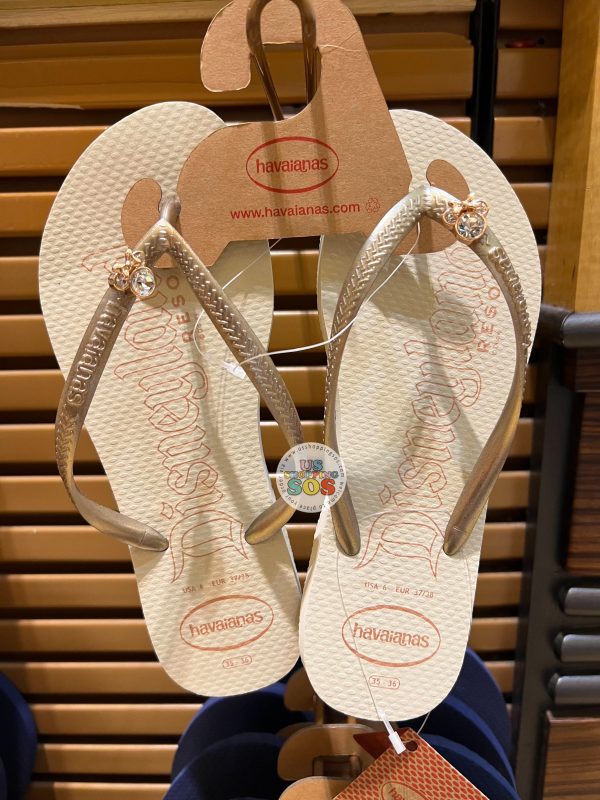 DLR - Havaianas Minnie Icon “Disneyland” Rose Cream Slipper Fashion